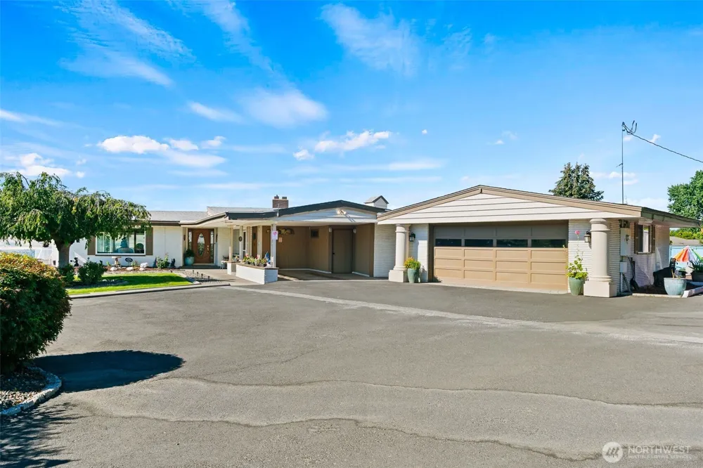 714 58th Avenue Yakima, WA 98908