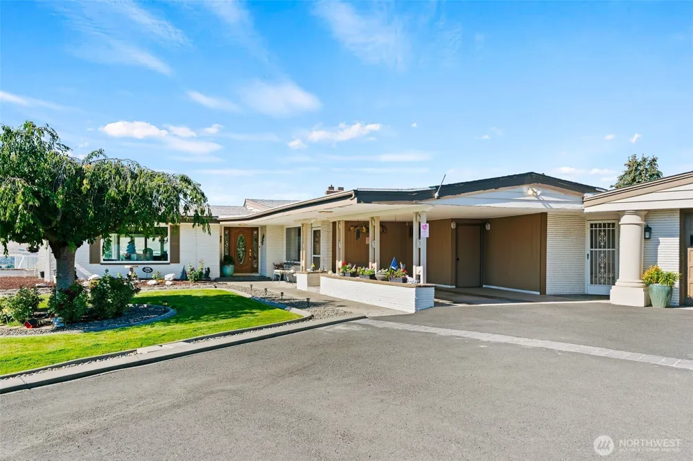 714 58th Avenue Yakima, WA 98908