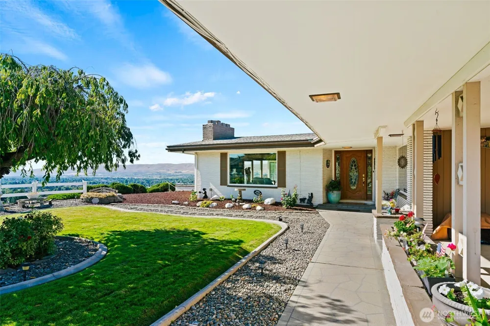 714 58th Avenue Yakima, WA 98908