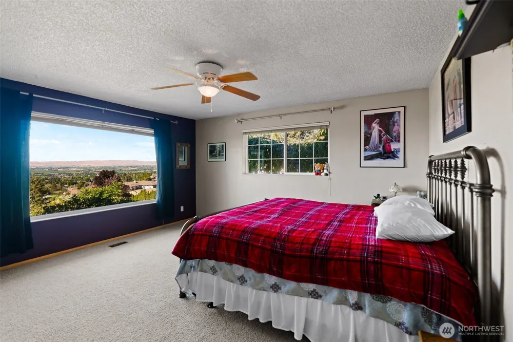 714 58th Avenue Yakima, WA 98908