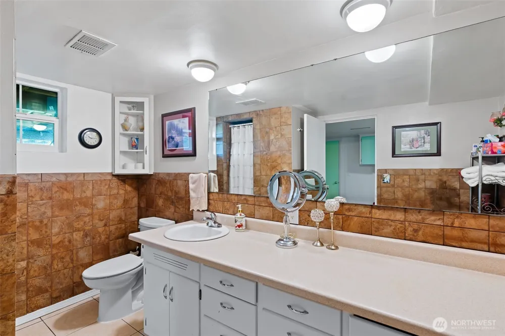 714 58th Avenue Yakima, WA 98908