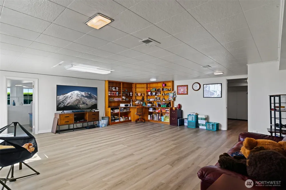 714 58th Avenue Yakima, WA 98908