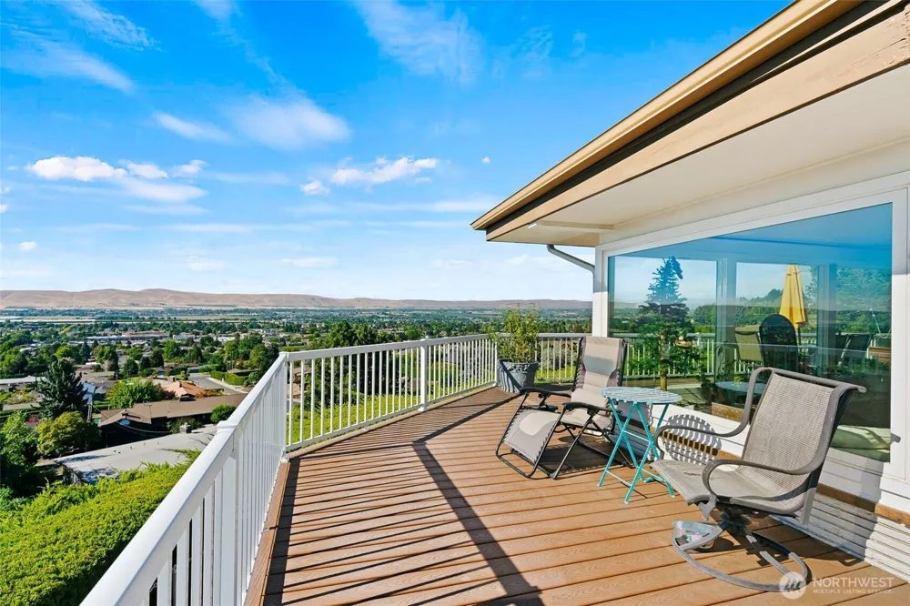 714 58th Avenue Yakima, WA 98908