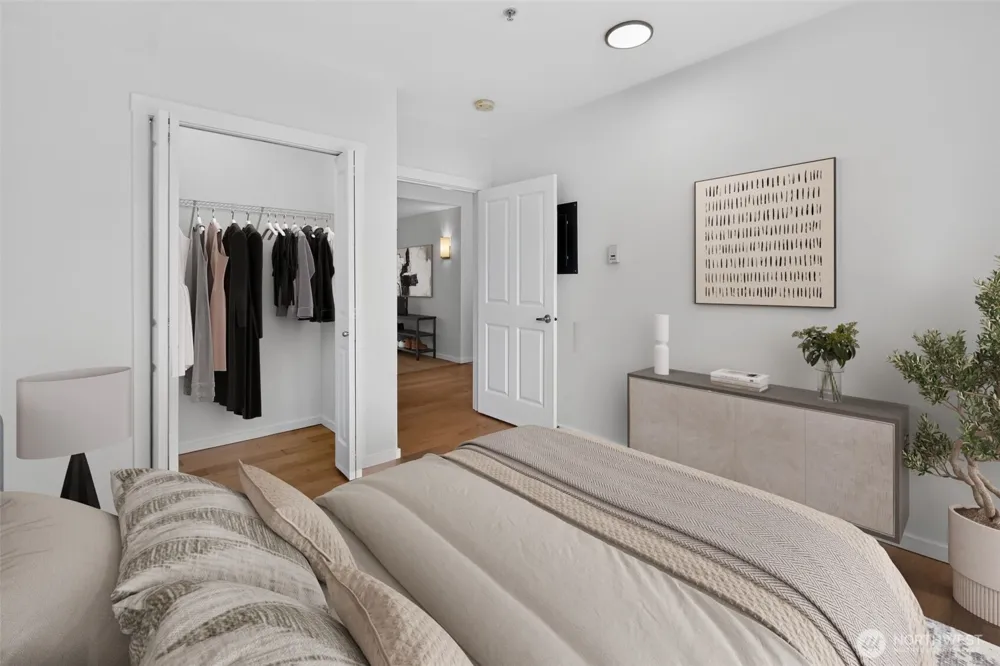 2901 NE Blakeley #401 Seattle, WA 98105
