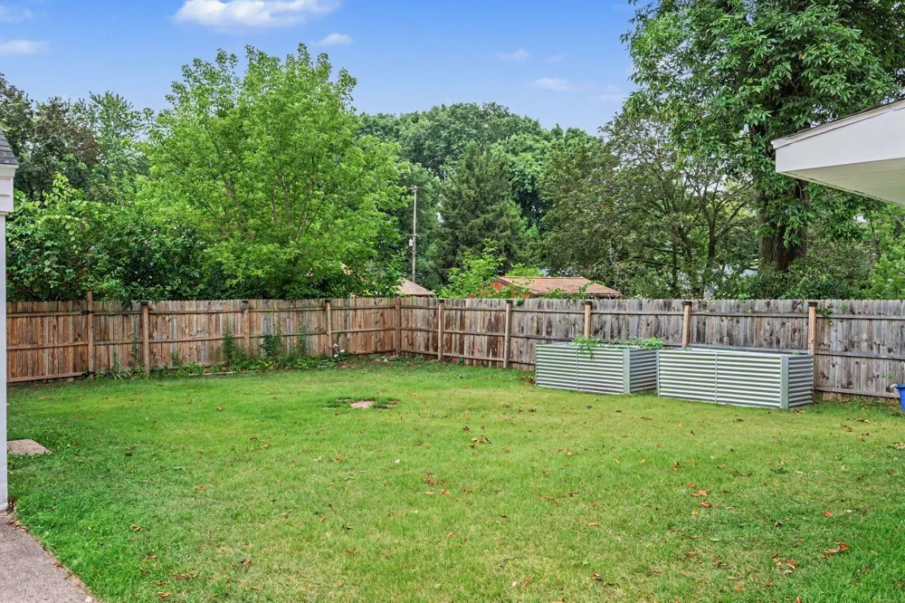 1229 Fletcher Avenue Kalamazoo Charter Township, MI 49006