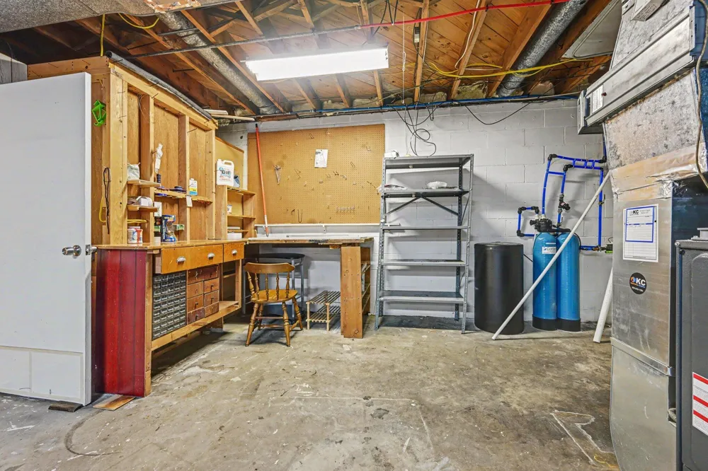 1229 Fletcher Avenue Kalamazoo Charter Township, MI 49006