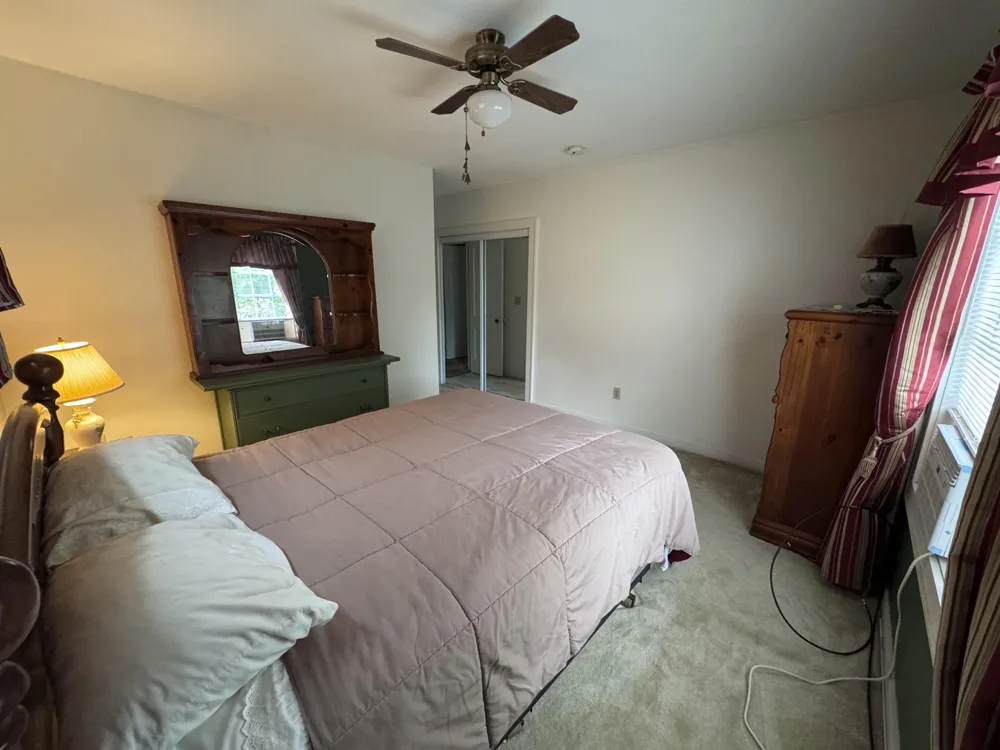 833 Kenneth Street SW Wyoming City, MI 49509