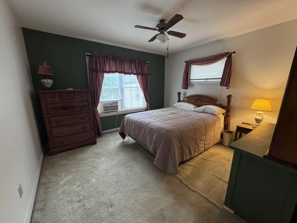 833 Kenneth Street SW Wyoming City, MI 49509