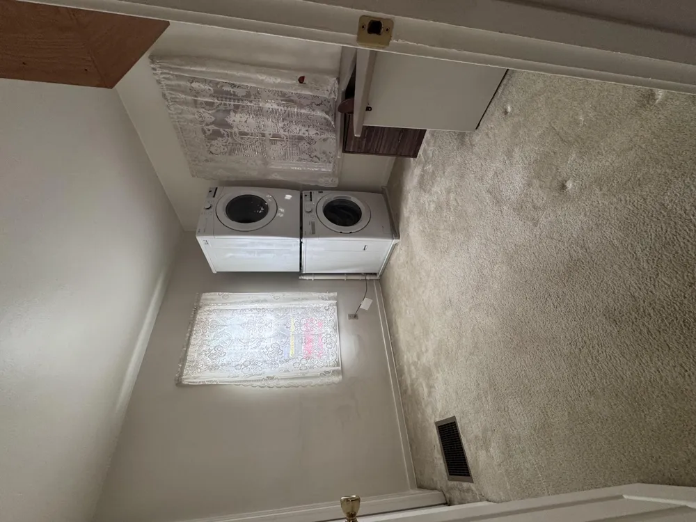 833 Kenneth Street SW Wyoming City, MI 49509