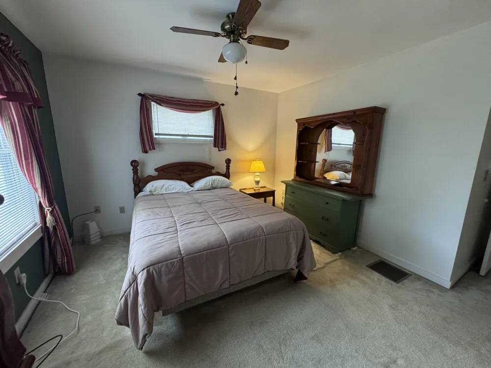833 Kenneth Street SW Wyoming City, MI 49509