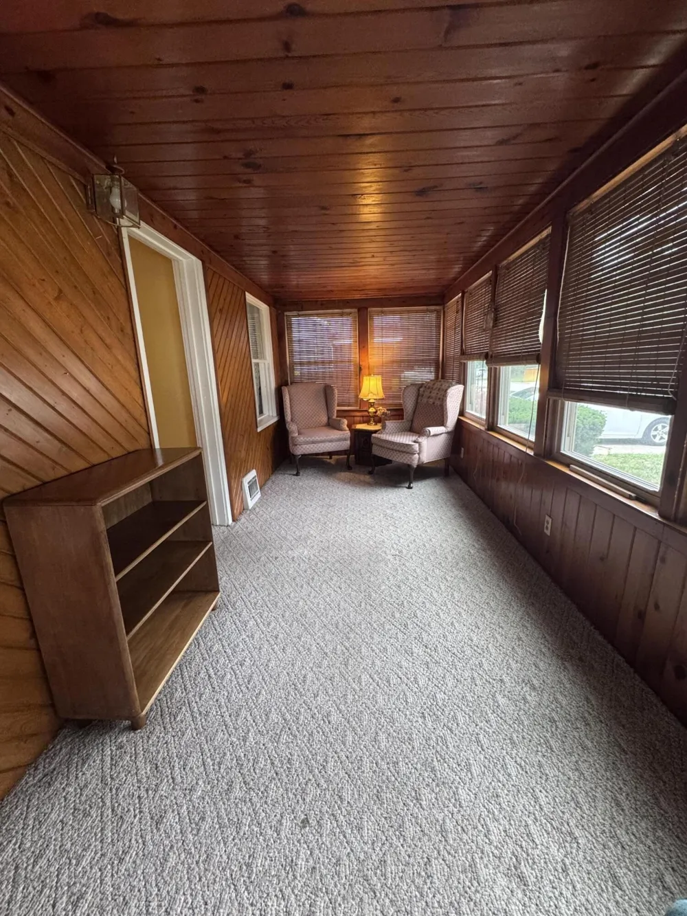 833 Kenneth Street SW Wyoming City, MI 49509