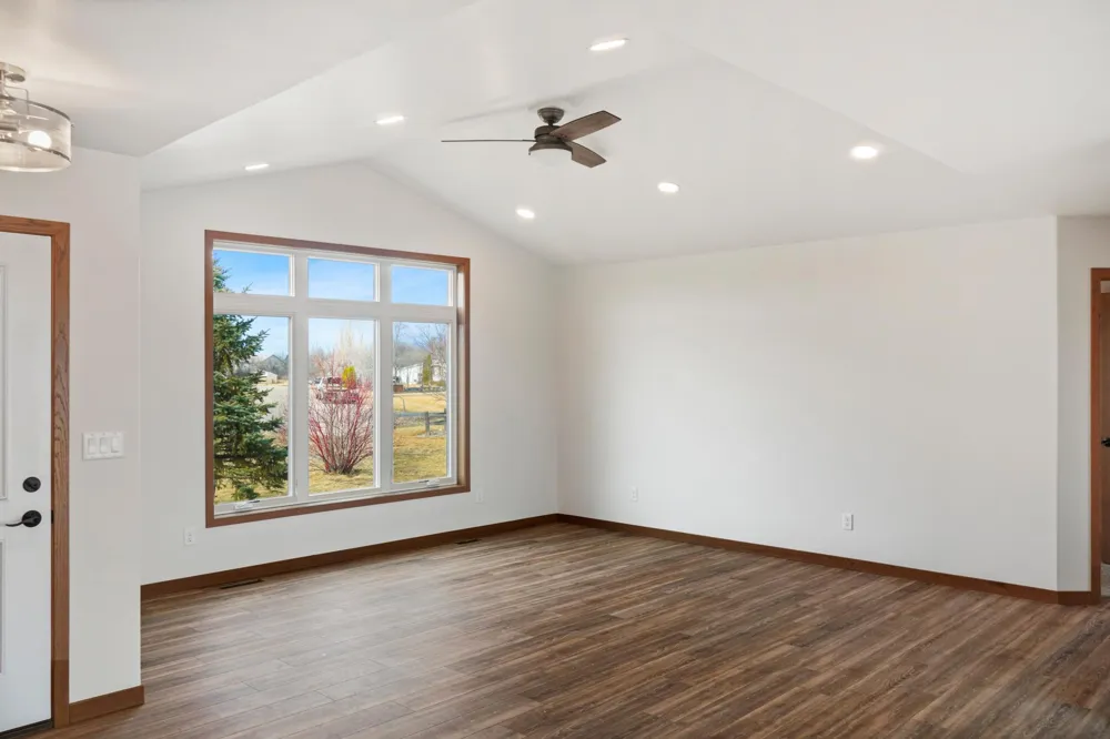 220 Lylac Circle Forman, ND 58032