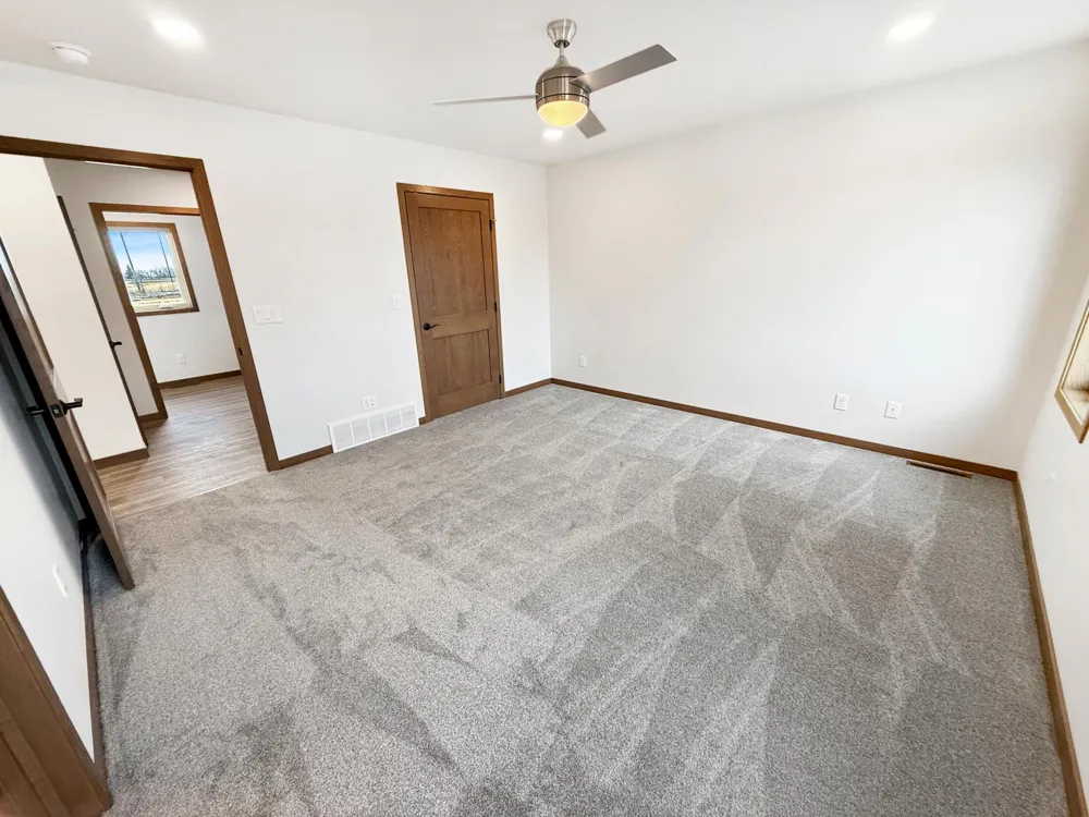 220 Lylac Circle Forman, ND 58032