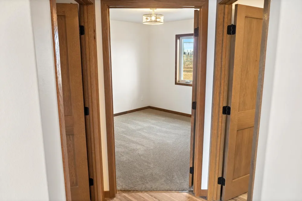220 Lylac Circle Forman, ND 58032