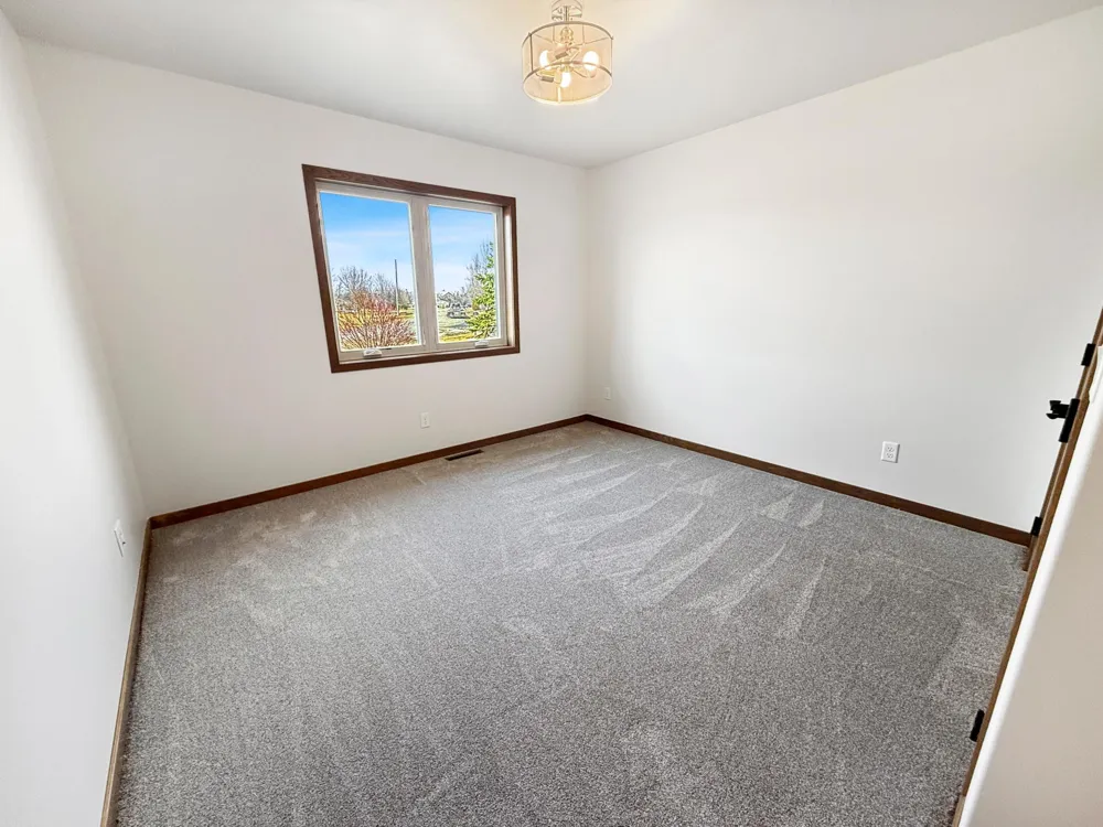 220 Lylac Circle Forman, ND 58032