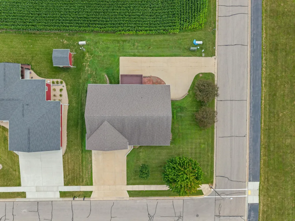900 Courtney Drive Caledonia, MN 55921