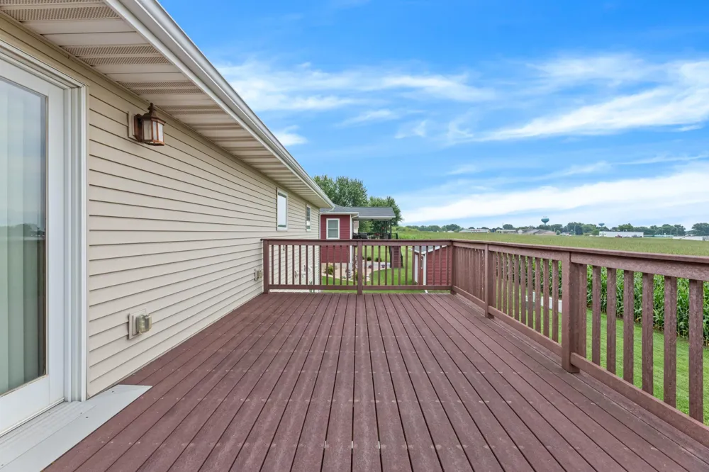 900 Courtney Drive Caledonia, MN 55921