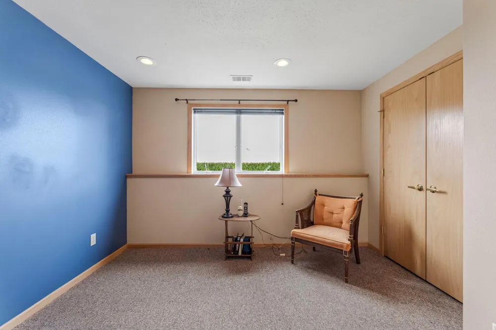 900 Courtney Drive Caledonia, MN 55921