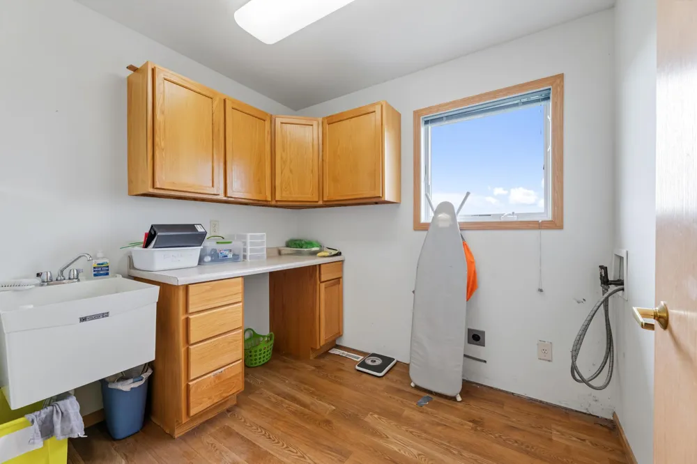 900 Courtney Drive Caledonia, MN 55921
