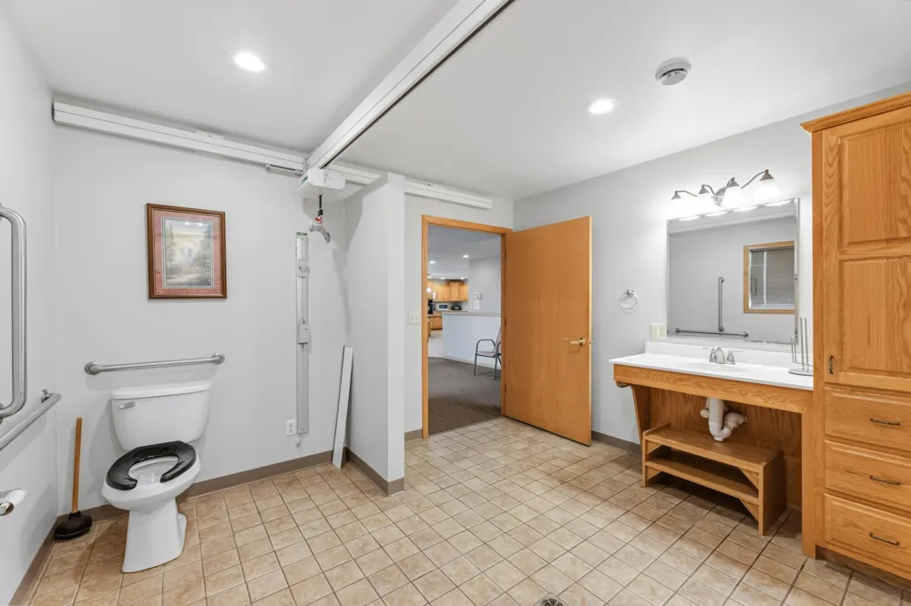 900 Courtney Drive Caledonia, MN 55921