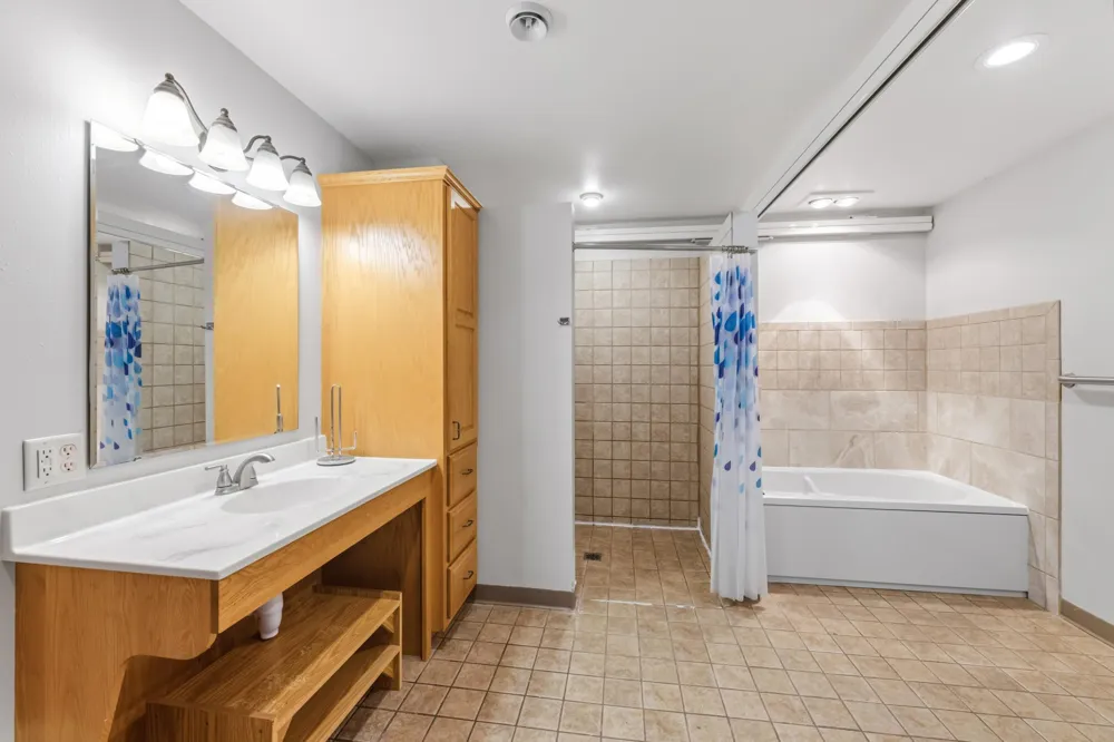 900 Courtney Drive Caledonia, MN 55921