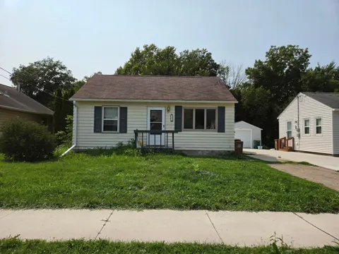 813 Ulstad Avenue