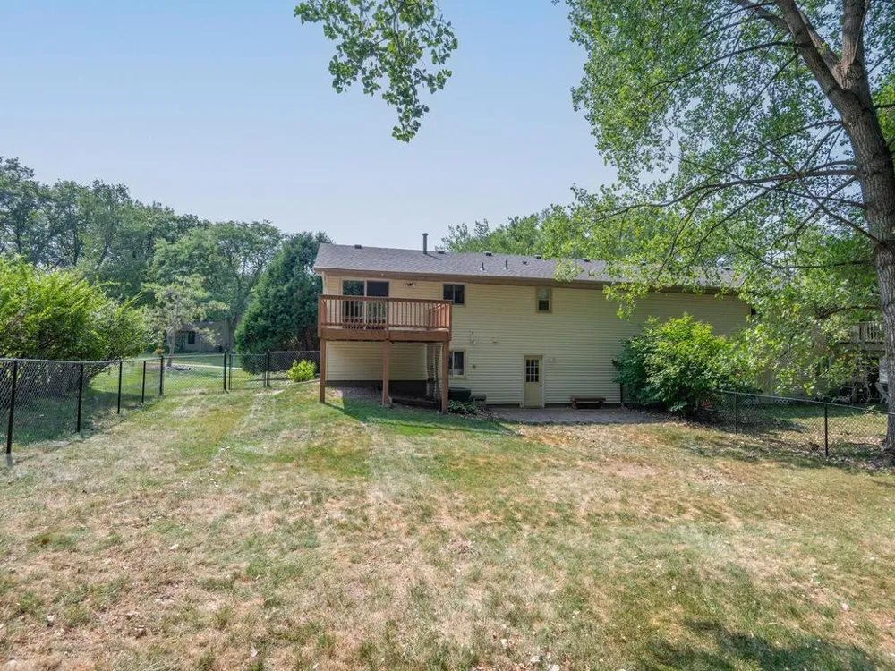 3615 Westmark Drive Minnetonka, MN 55345