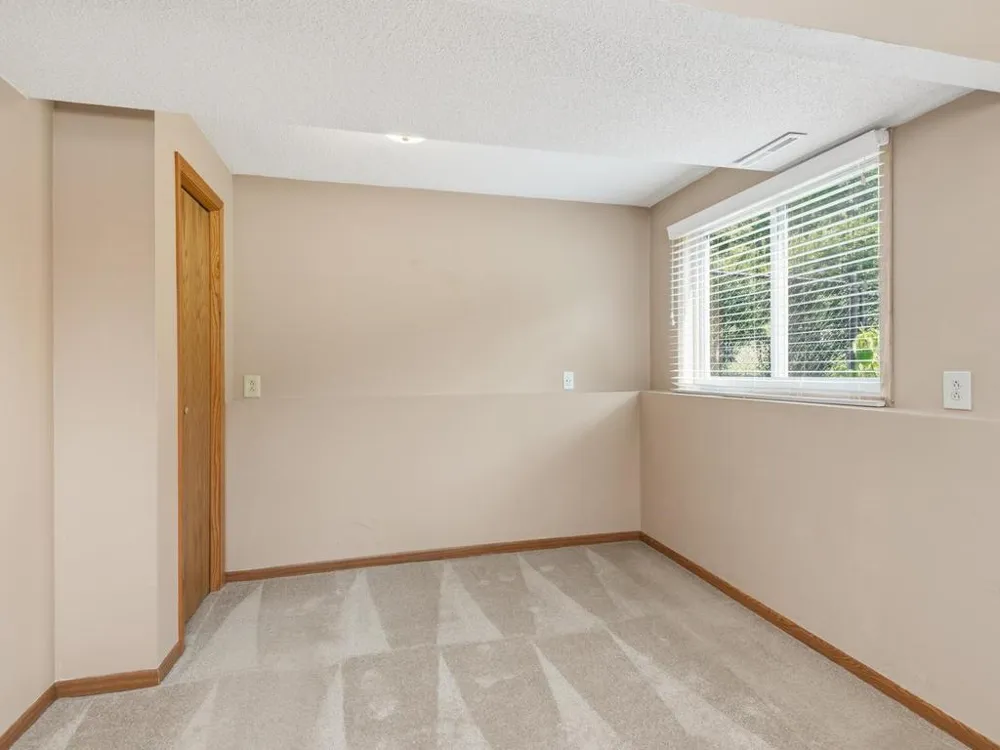 3615 Westmark Drive Minnetonka, MN 55345