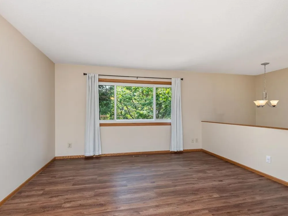 3615 Westmark Drive Minnetonka, MN 55345