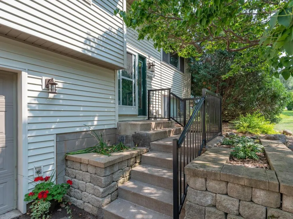 3615 Westmark Drive Minnetonka, MN 55345