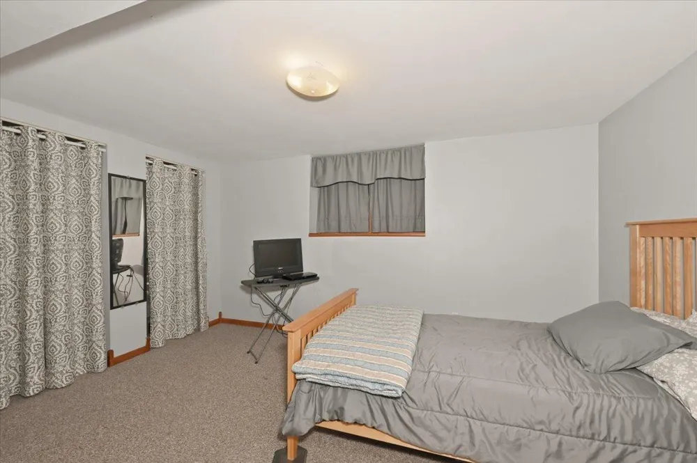 430 S Boundary Avenue Duluth, MN 55810