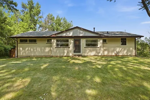 6399 Lake Sarah Heights Drive
