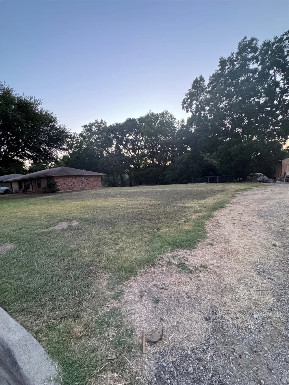 525 Highland Drive Seagoville, TX 75159