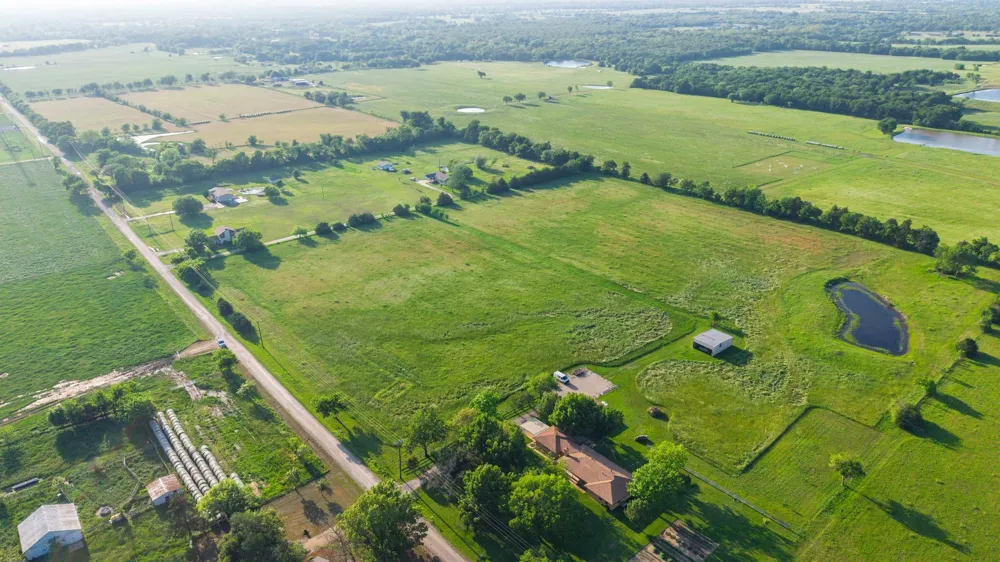COUNTY ROAD 3103 Greenville, TX 75402