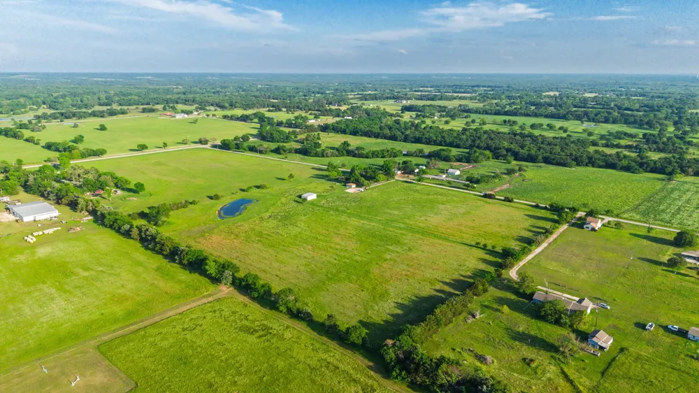COUNTY ROAD 3103 Greenville, TX 75402