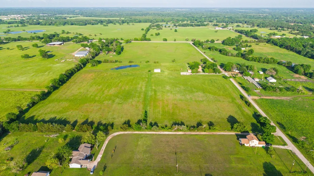 COUNTY ROAD 3103 Greenville, TX 75402