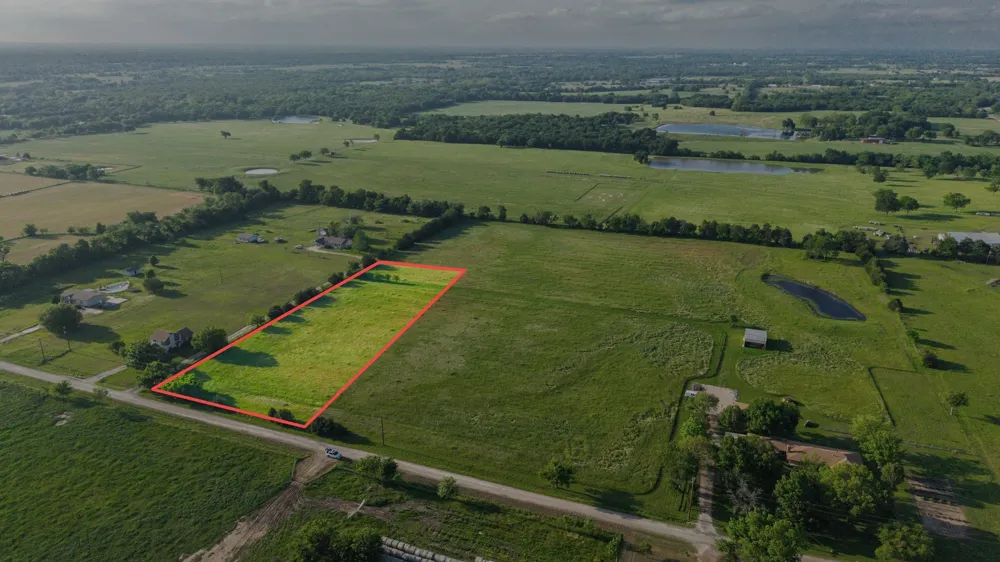 COUNTY ROAD 3103 Greenville, TX 75402