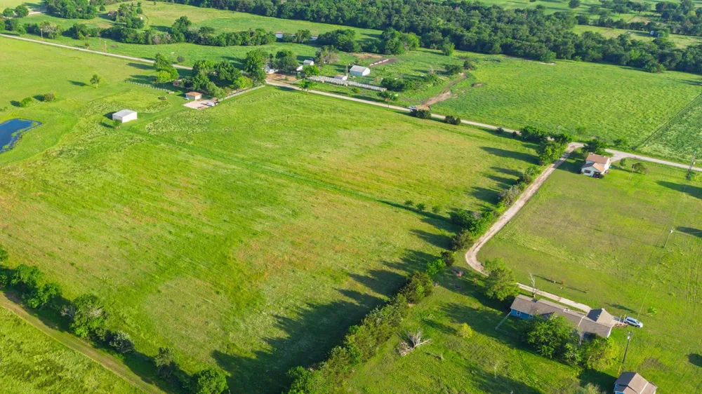 COUNTY ROAD 3103 Greenville, TX 75402
