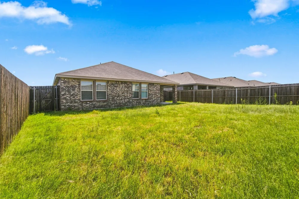 601 Banner Avenue Royse City, TX 75189