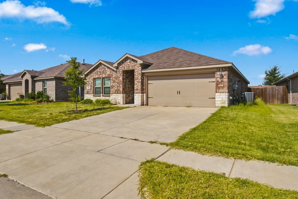 601 Banner Avenue Royse City, TX 75189