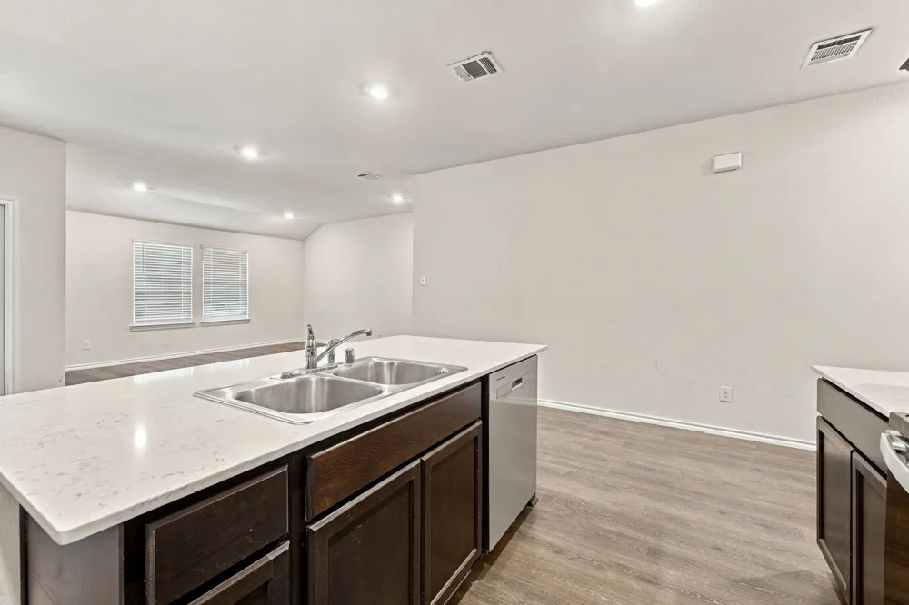 601 Banner Avenue Royse City, TX 75189