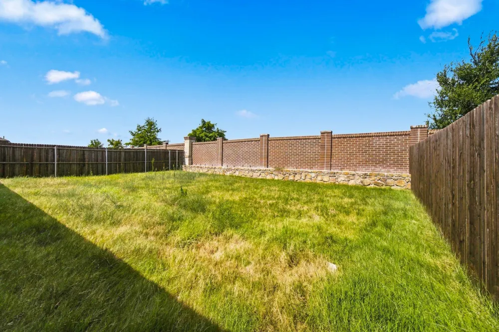 601 Banner Avenue Royse City, TX 75189