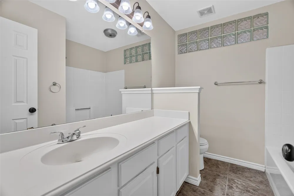 2134 Ridgecliff Drive Keller, TX 76248