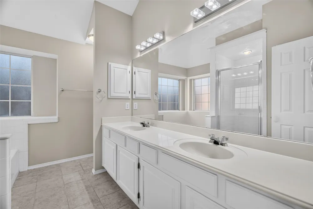 2134 Ridgecliff Drive Keller, TX 76248
