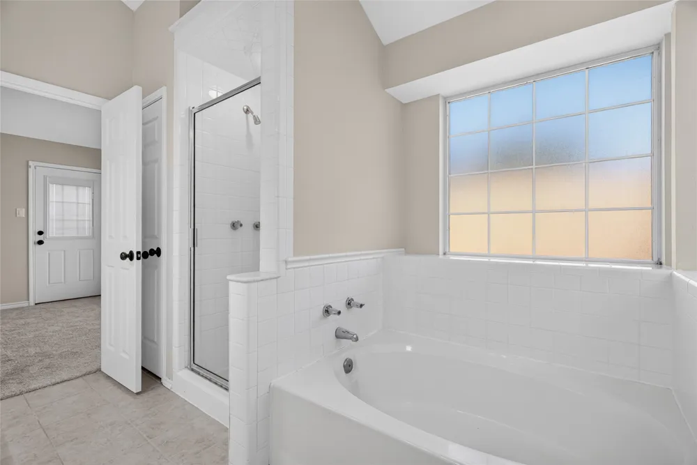 2134 Ridgecliff Drive Keller, TX 76248