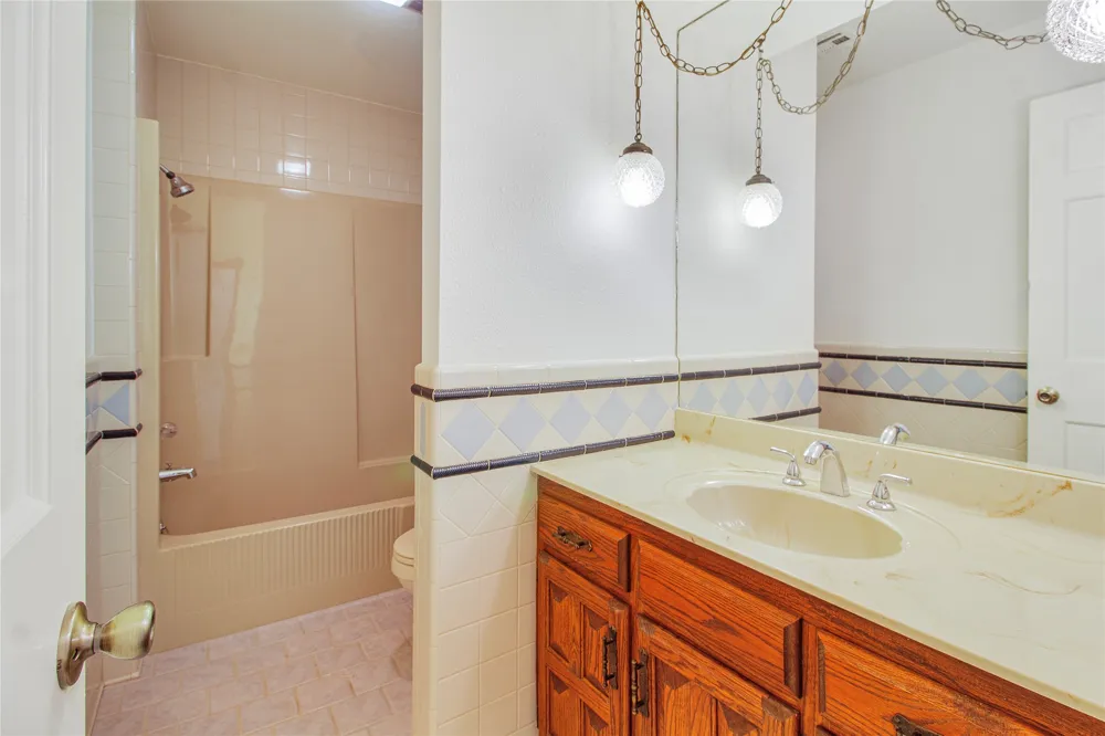 2951 23rd W Muskogee, OK 74401