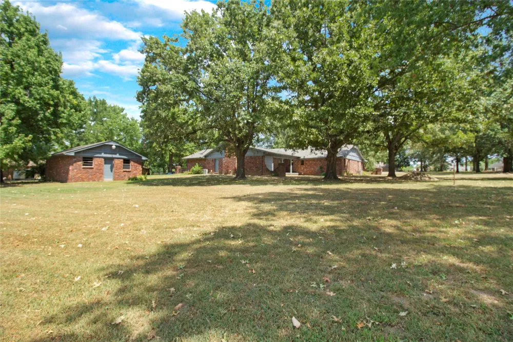2951 23rd W Muskogee, OK 74401