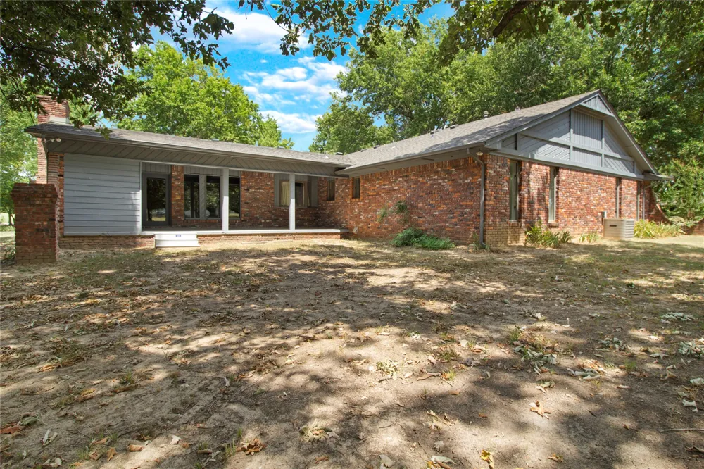 2951 23rd W Muskogee, OK 74401