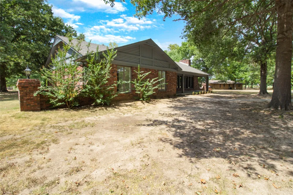 2951 23rd W Muskogee, OK 74401