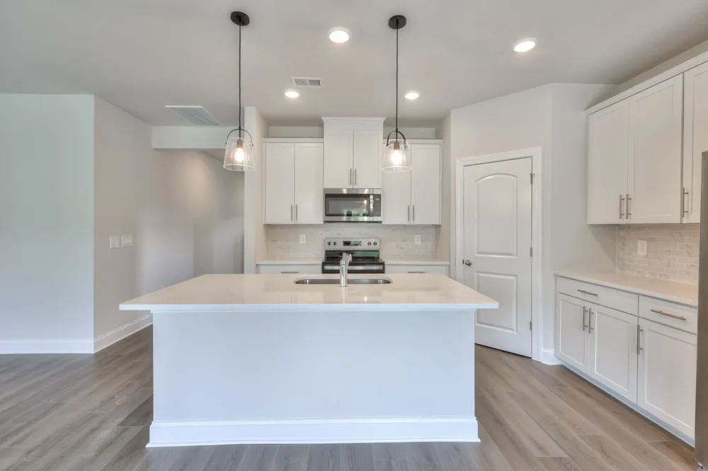 210 Vanguard Drive La Vergne, TN 37086